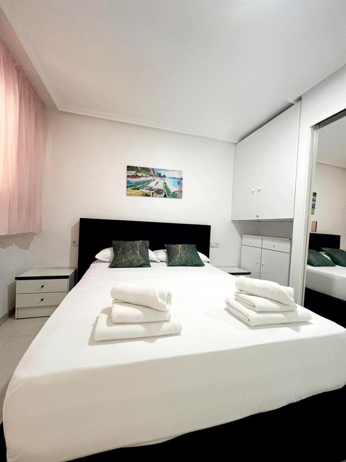 Holiday Apartment Торевьиа Экстерьер фото