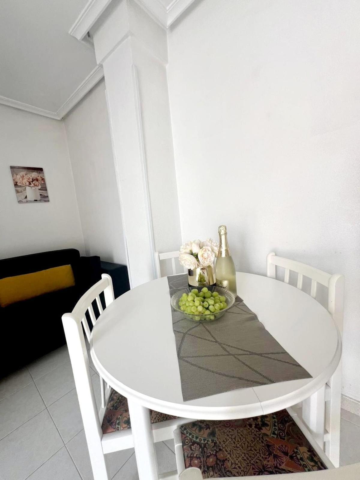 Holiday Apartment Торевьиа Экстерьер фото